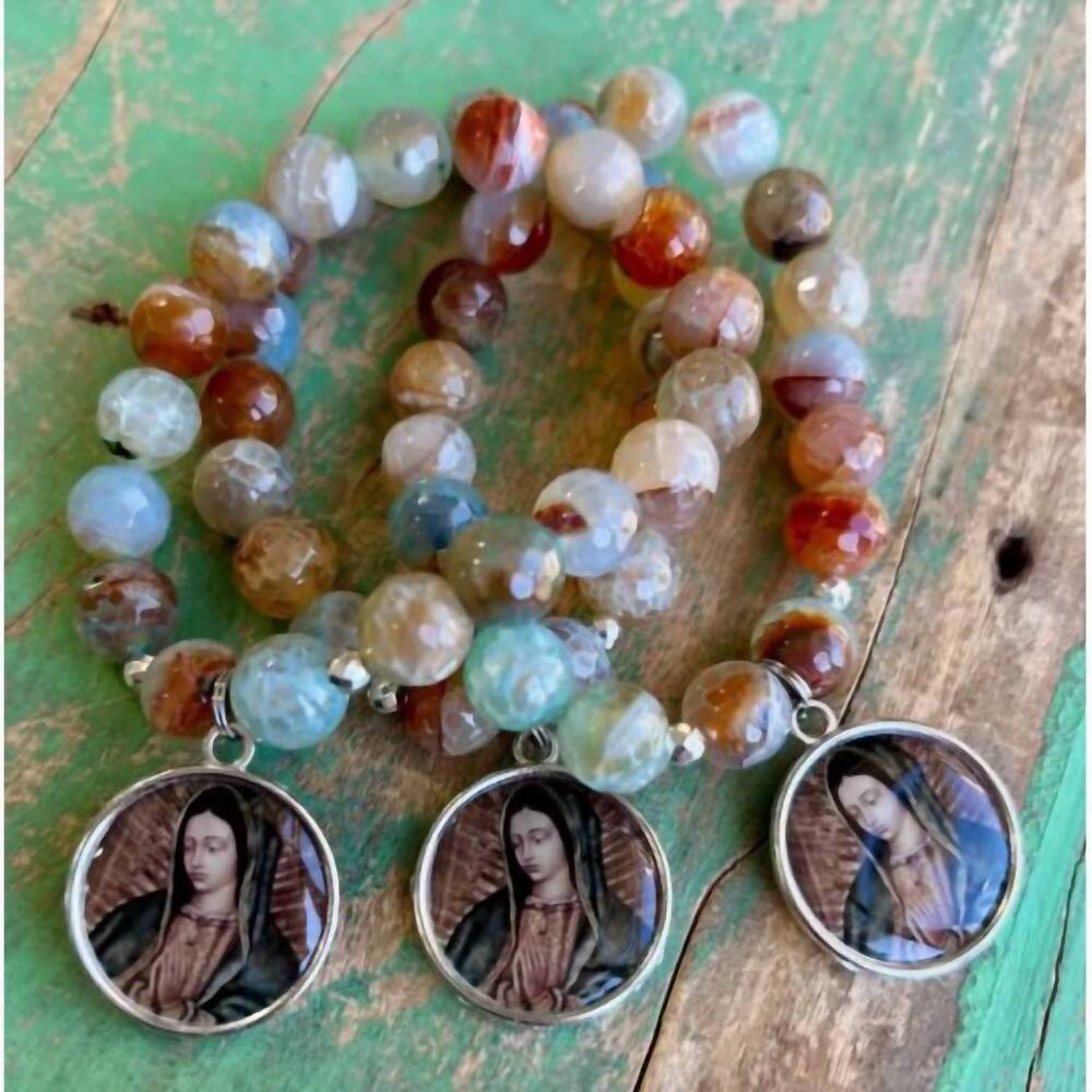 NEW LOVE AND HONOR JESUS women's agate beaded guadalupe medal bracelet in multi